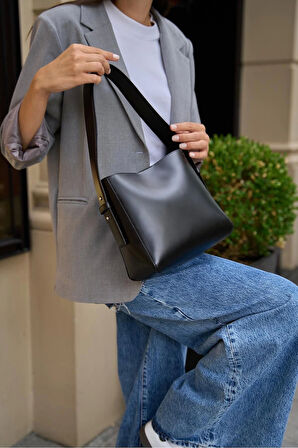 Kadın Şık Yumuşak Shopper Ayarlanabilir Askılı Deri Omuz Çantası Geniş Hacimli Günlük