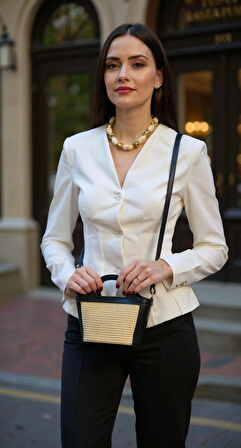 Hasır Detaylı Modern Çapraz Askılı El ve Omuz Çantası Hafif Minimal Şık Tasarım