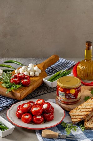 Peynir Dolgulu Kiraz Biber 3 x 290 gr Cam Kavanoz