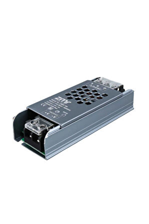-700/B.00 12 VOLT 3 AMPER 36 WATT SLIM METAL KASA ADAPTÖR