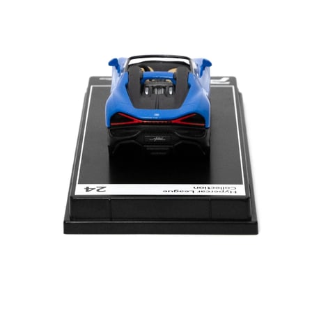 Hyper Car Bugatti Mistral French Racing Blue - League Collection 1/64 Model Araba