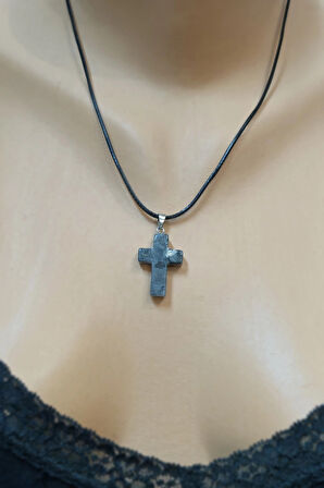 Larvikit Haç Kolye 556-1