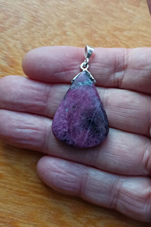 Gümüş Malzemeli Yakut Kolye Ucu Y2-400