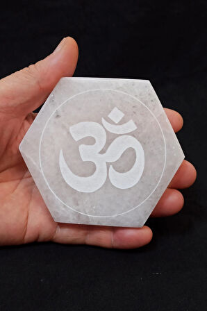 Ohm Sembolü Enerji Yükleyici Beyaz Selenit Altıgen Plaka 58AO