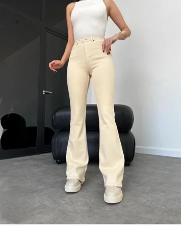 Pelin Jeans İspanyol Paça Pantolon Krem Yüksek Bel Denim Likralı