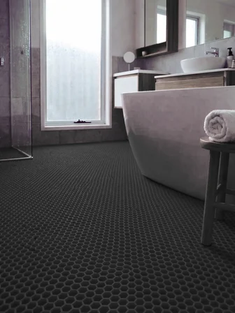 Beylini Petek PVC Paspas Islak Zeminde Kaydırmaz İç Dış Mekan Banyo Duş Lavabo Havuz Kenar Halısı Bal Desen Siyah