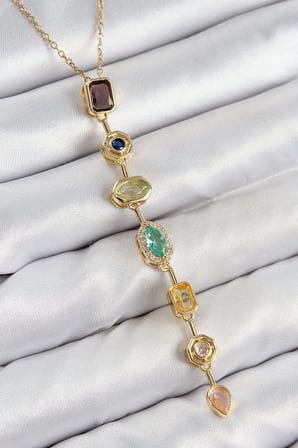 Pirinç Renkli Zirkon Taşlı Model Gold Renk 7 Element Kadın Y Kolye 5886