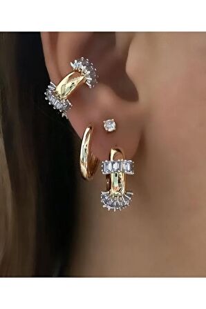 Vip Seri Marka Model Baget Taşlı Altın Kaplama Küpe Çifti