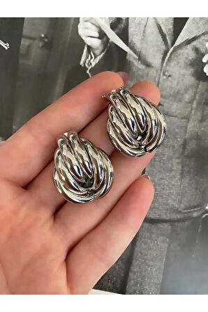 Şık Klasik Iç Içe Geçen Halkalar Küpe Çifti