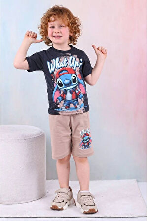PJKSKT Stitch What Up Desenli Bej Şortlu Erkek Çocuk Kısa Kol Takım 7528-B