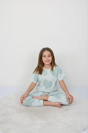 İSOB Yeşil Kalp Desenli %100 Pamuk Kız Çocuk Kısa Kollu Pijama Takımı 8-13 Yaş 41401-Y