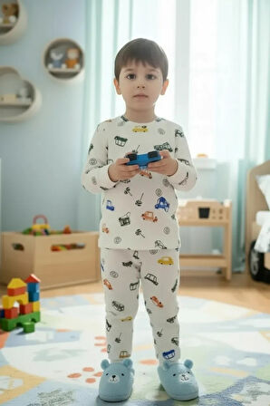 İSOB Araba Desenli Fitilli Kumaş İnterlok %100 Pamuk Erkek Çocuk Pijama Takımı 3-13 Yaş PJM-1-51527