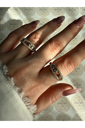 VIP SERİ - Oval Taşlı Alttan Ayarlamalı Kadın Yüzük