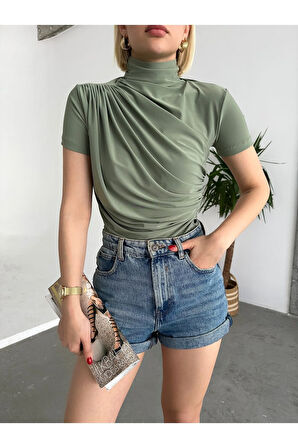 Büzgülü Balıkçı Yaka Kadın Bluz