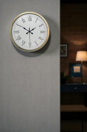 Retro Modern Roma Rakamlı 40 Cm Metal Duvar Saati