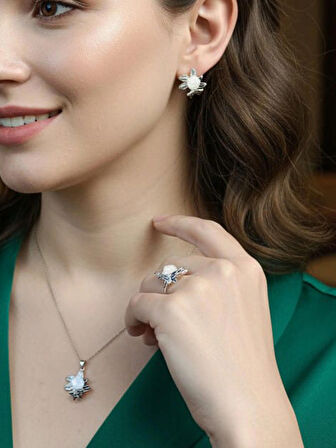 Kadın Aksesuar 925 Ayar Gümüş çiçek Kelebek zirkon Taşlı takı Seti