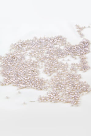 Açık Gri 3 mm Plastik İnci Boncuk Takı Aksesuar Malzemesi (25 Gr)