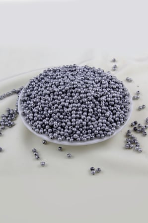 4 mm Siyah Benekli Gri Plastik İnci Boncuk Aksesuar Takı Malzemesi (25 Gr)