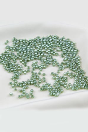 4 mm Yeşilimsi Ton Plastik İnci Boncuk Aksesuar Takı Malzemesi (25 Gr)