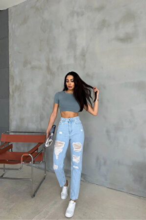 Premium Yırtık Detay Açık Mavi Mom Jeans