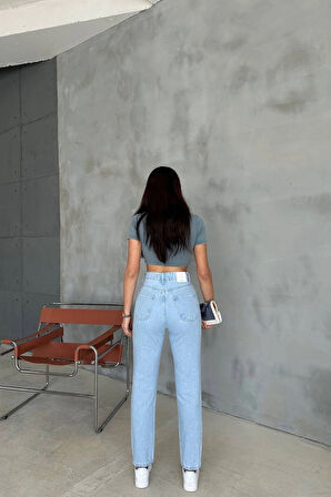 Premium Yırtık Detay Açık Mavi Mom Jeans