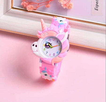 "Midilli Figürlü Çocuk Kol Saati – Silikon Kayışlı Eğlenceli Saat Modeli"
