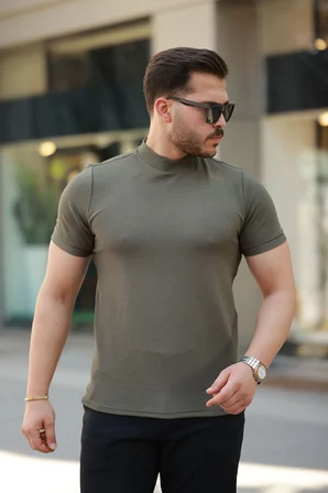 Pomeya  Erkek Yarım Balıkçı Yaka Kısa Kollu T-shirt