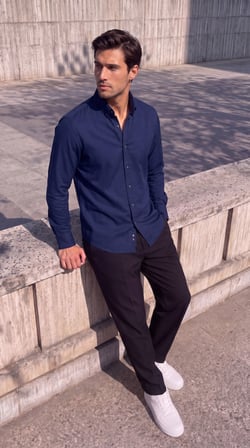 Pomeya  Erkek Standart Kesim Gabardin Kumaş Uzun Kollu Gömlek