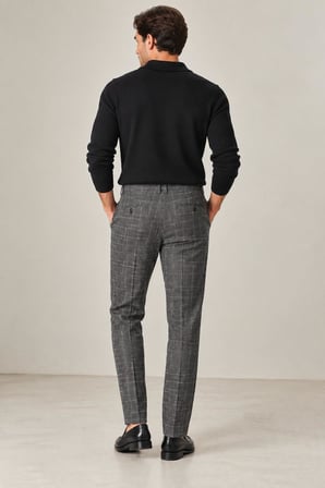 Dokulu Slim Fit Kumaş Pantolon