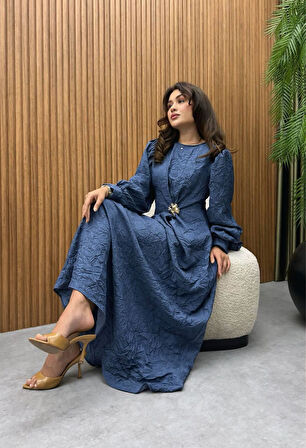 Kadın Kırıştırılmış (Krinkıl) Kot Kumaş Aksesuarlı Elbise – Yazlık Rahat Kesim Denim Elbise
