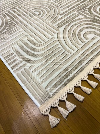 Kaymaz Taban Krem Bej Modern Desenli Yıkanabilir Leke Tutmaz Saçaklı Salon Oturma Odası Mutfak Halı Yolluk
