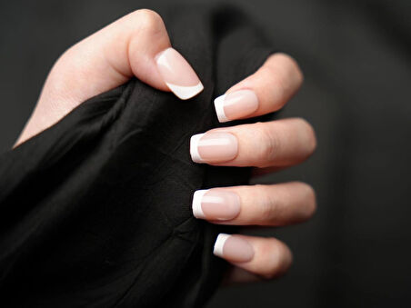 Takma Tırnak Seti & Zararsız Yapıştırıcı