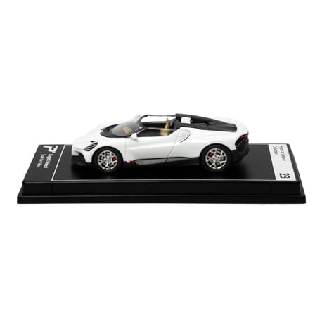 Hyper Car Bugatti Mistral Blanc -League Collection 1/64 Model Araba