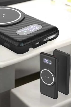 Powerbank Taşınabilir 10.000 Mah Hızlı Şarj Dijital Göstergeli