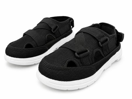 UNİSEX KAPALI BURUN CIRT CIRTLI OUTDOOR SANDALET
