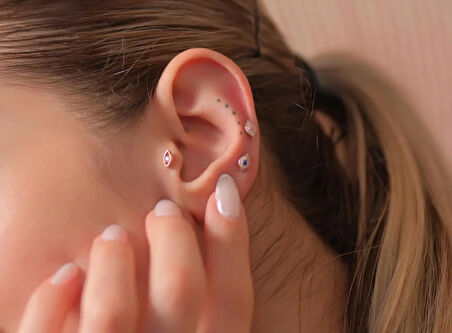 Oculus 0,04ct Pırlanta Piercing-Tragus