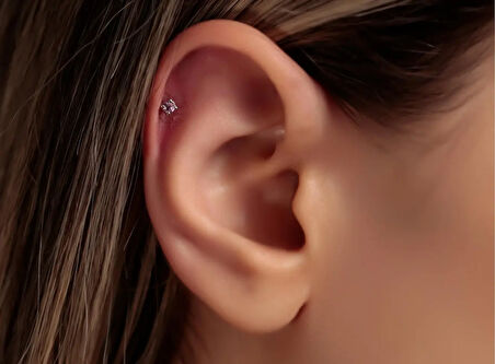 Morganite Piercing-Tragus
