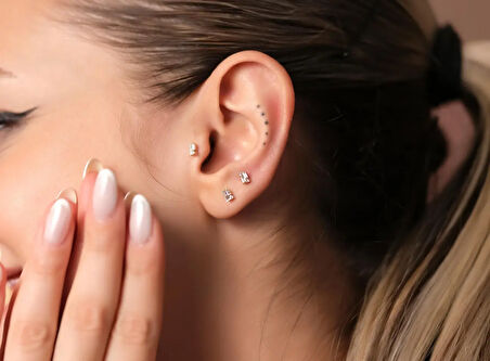 Baguette 0,08ct Baget Pırlanta Piercing-Tragus