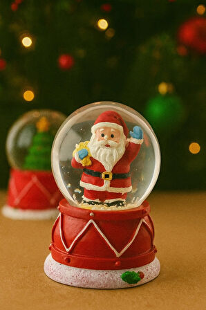 Yeni Yılın En Güzel Hediyesi Dekoratif Yılbaşı Led Işıklı 6,5 cm Noel Baba Figürlü Kar Küresi Hediye