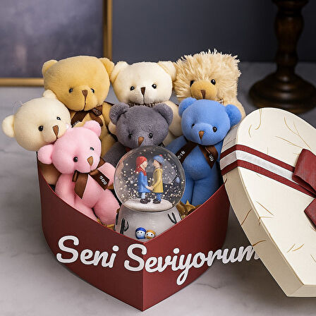Sevgiliye En Tatlı Hediye Seti Peluş Ayıcık Kalpli Kutuda 7 Mini Peluş Ayıcık Işıklı Kar Küresi Seti