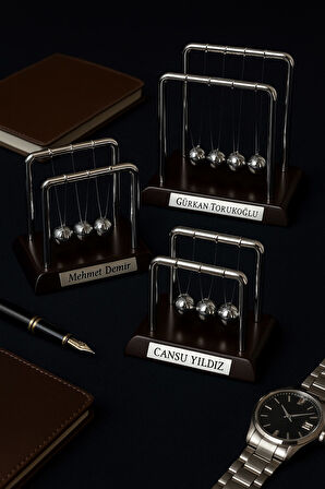 Kişiye İsme Özel Newton Balans Denge Topu Büyük Boy -  Ofis - Ev Masa Üstü Motivasyon Hediyesi