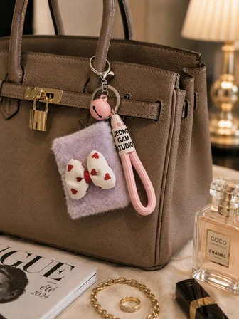 Peluş Papyon  Detaylı Cep Aynası Anahtarlık – Kawaii Çanta Charmı Cep Çanta Makyaj Aynası-B