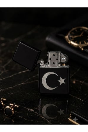 Türkün Simgesi Ay Yıldız Bayrak Temalı Benzinli Metal Çakmak Premium Hediye Dolu Gönderim