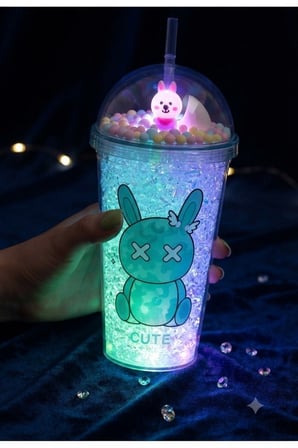 LED Işıklı Pipetli Kawaii Chibi Sevimli Tavşan Figürlü Çift Katlı İçecek Bardağı Suluk 450 ML Yeşil