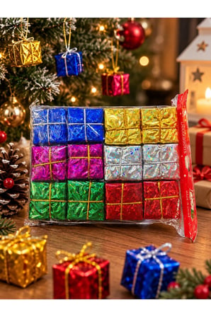 Yeni Yıla Özel 12 Parça Mini Yılbaşı Noel Çam Ağacı Hediye Paketi Süsü Karışık Renkli 12'li Set 3 CM