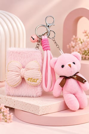 Pembe Peluş Teddy Ayı Figürlü Çanta Charmı Anahtarlık Süsü ve Pembe Peluş Fiyonk Makyaj Aynası Seti