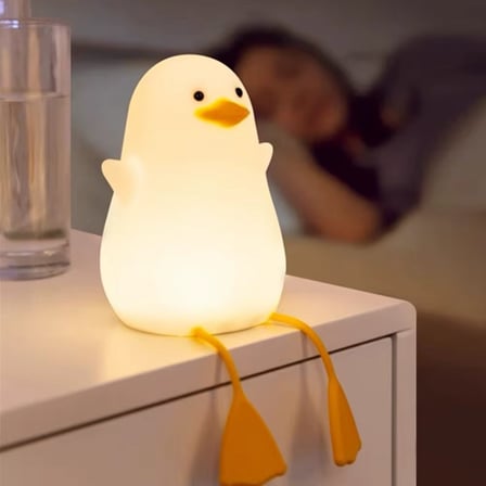 Sevimli Penguen Silikon LED Gece Lambası – Şarjlı, Dokunmatik ve Renk Değiştiren 🐧💡 