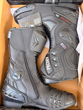 PROSEV RACİNG BOT SIYAH