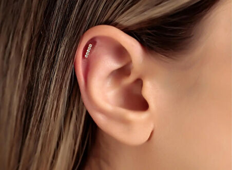 Line 0,06ct Pırlanta Piercing-Tragus