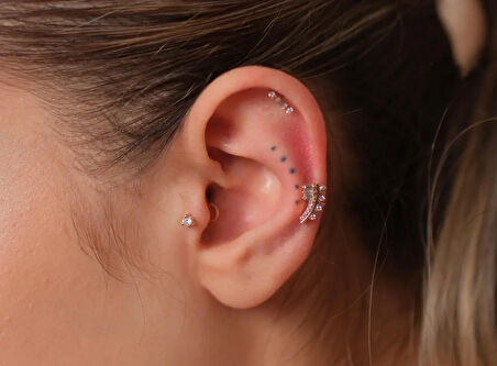 Sole 0,06ct Pırlanta Piercing-Tragus